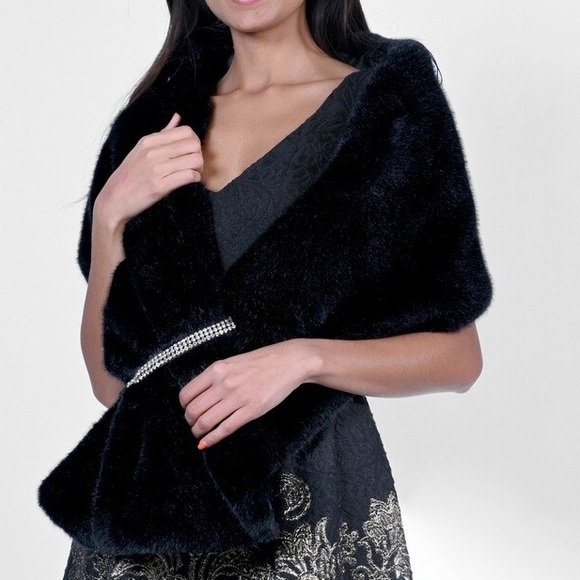 Frank Lyman Design Jackets & Blazers - Frank Lyman Black Shawl